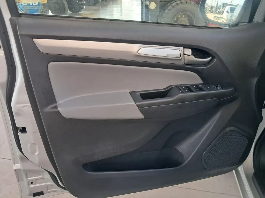 Chevrolet Colorado 2.8 Ctdi 4x4 Lt At 4p año 2022