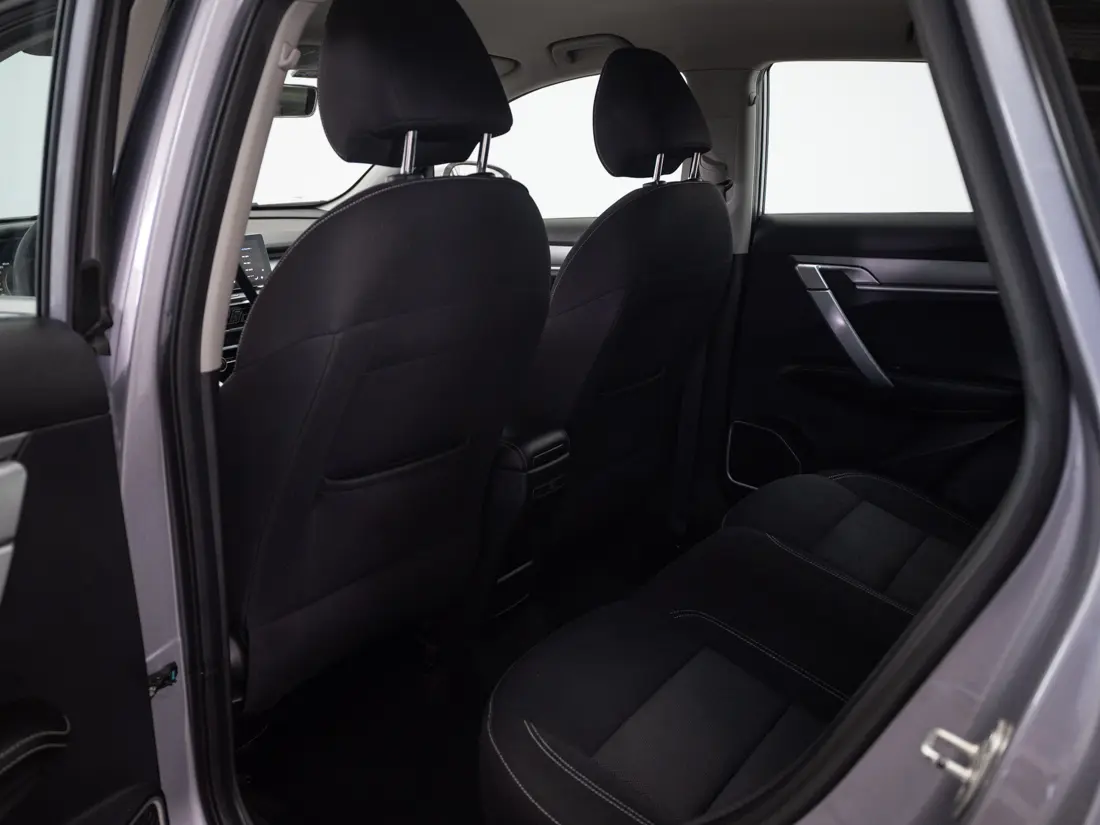 Geely Coolray 1.5 Comfort 7dct At año 2023