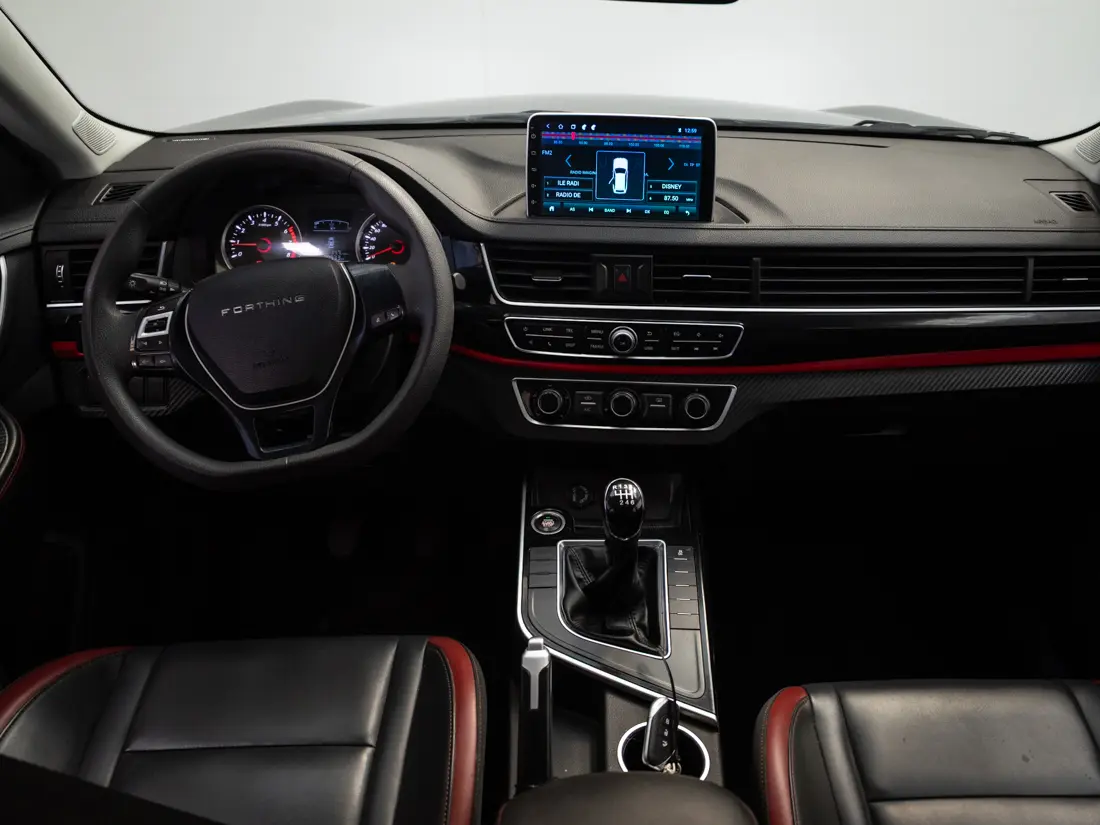 Dongfeng T5 Mt año 2024