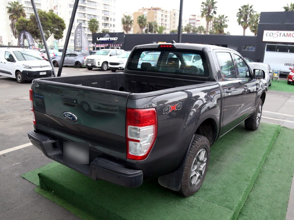 Ford Ranger Xl 2.2 4x4 Diesel año 2023