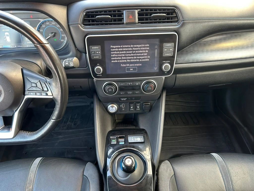 Nissan Leaf Ze1 año 2022