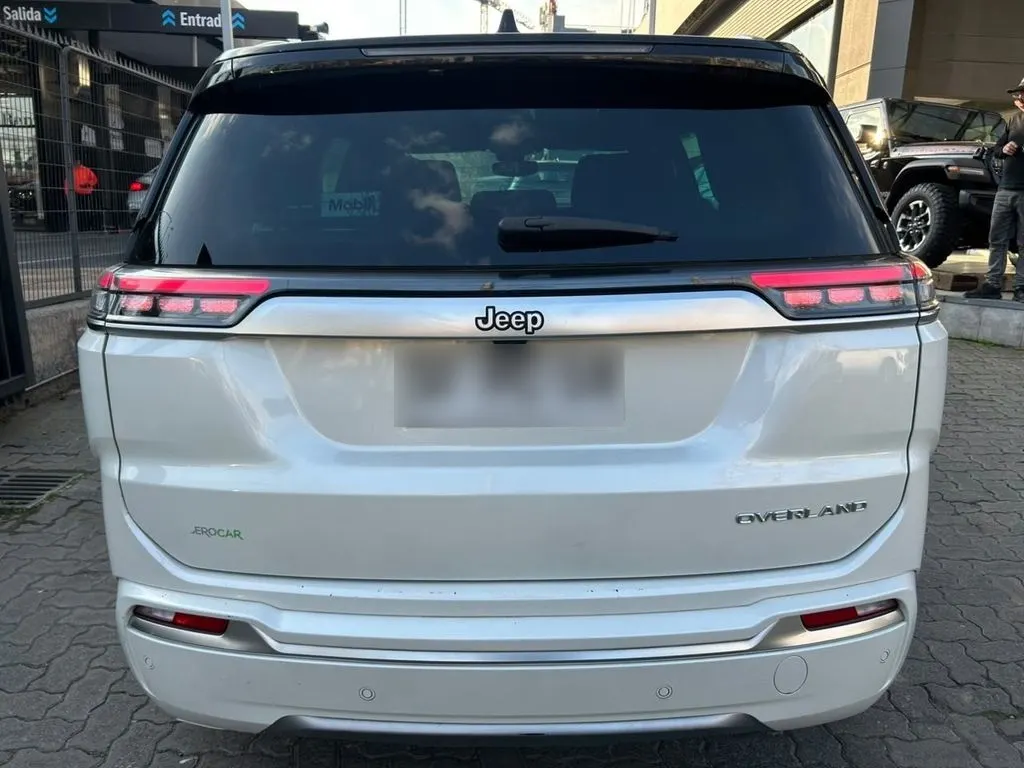 Jeep Commander Overland 1.3 Aut año 2023