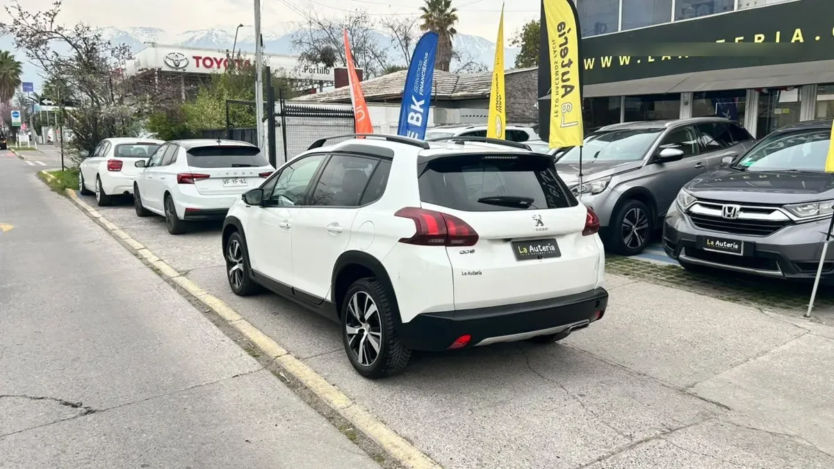 Peugeot 2008 Gt Line 1.2 Aut año 2018