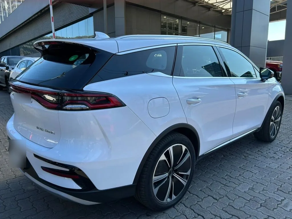 BYD Tang Electrico Gs Awd At 5p año 2024