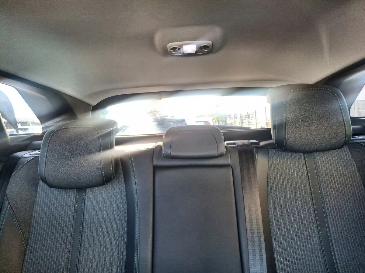 Peugeot 3008 1.5 Allure Pack Bluehdi 4x2 130 Eat8 5p año 2022