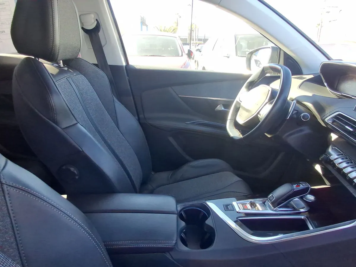 Peugeot 3008 1.6 Allure Thp 4x2 165 Eat6 5p año 2021