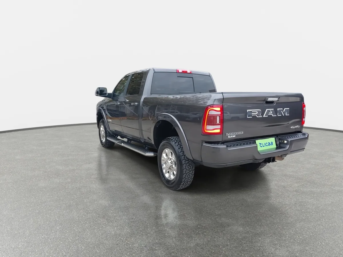 Ram 2500 6.7 Laramie 4x4 Dob. Cab. At 4p año 2021