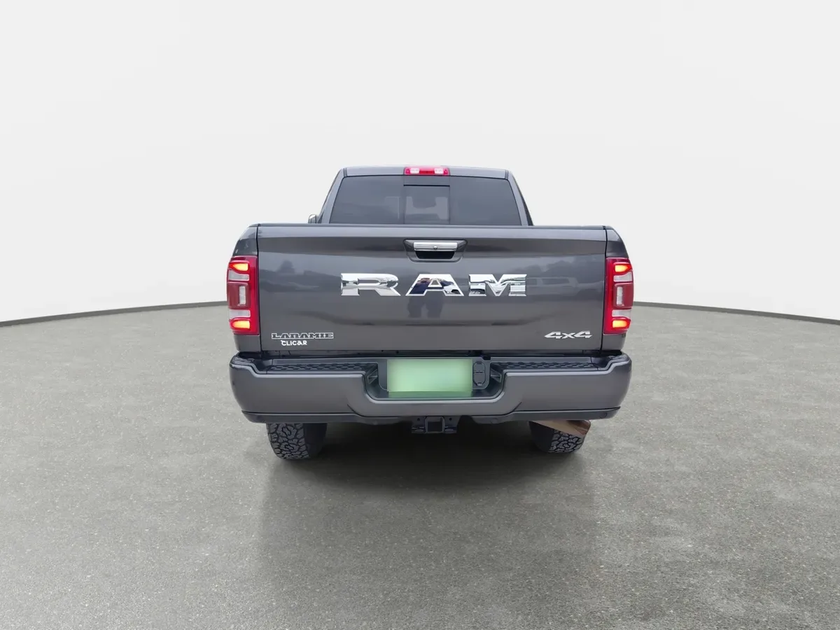 Ram 2500 6.7 Laramie 4x4 Dob. Cab. At 4p año 2021