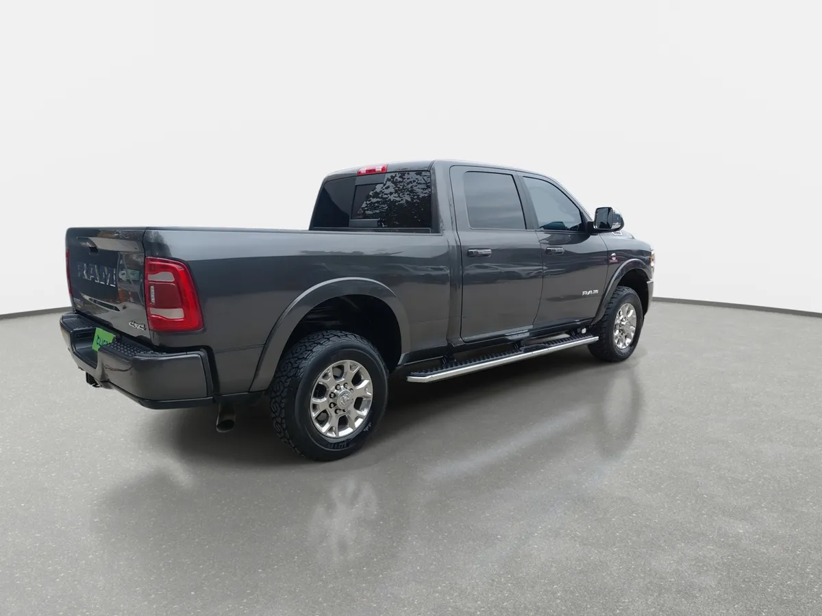 Ram 2500 6.7 Laramie 4x4 Dob. Cab. At 4p año 2021