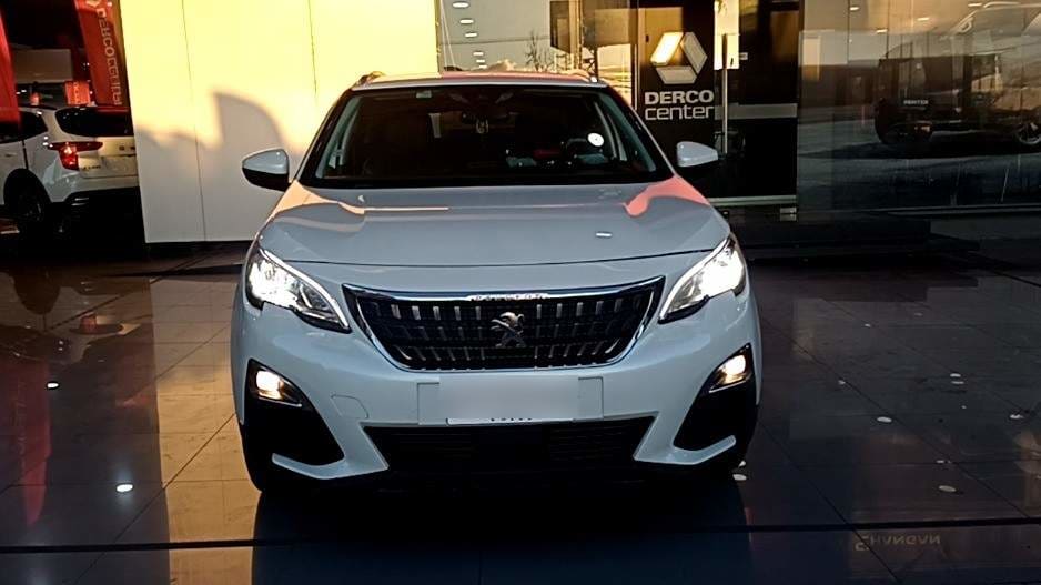 Peugeot 3008 1.5 Active Bluehdi 4x2 130 Eat8 5p año 2020