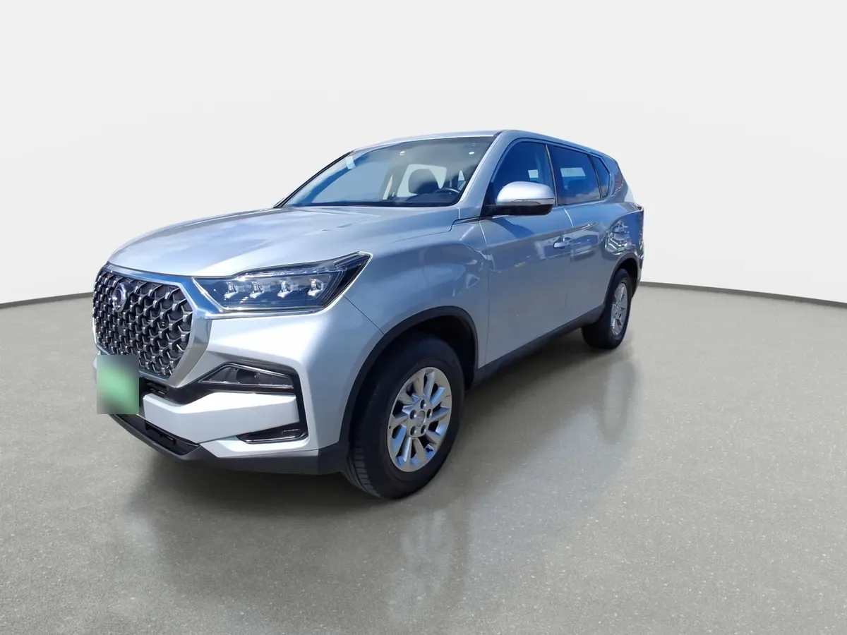 Ssangyong Rexton 2.0t Lx 4x2 6ab 6at 5p año 2024