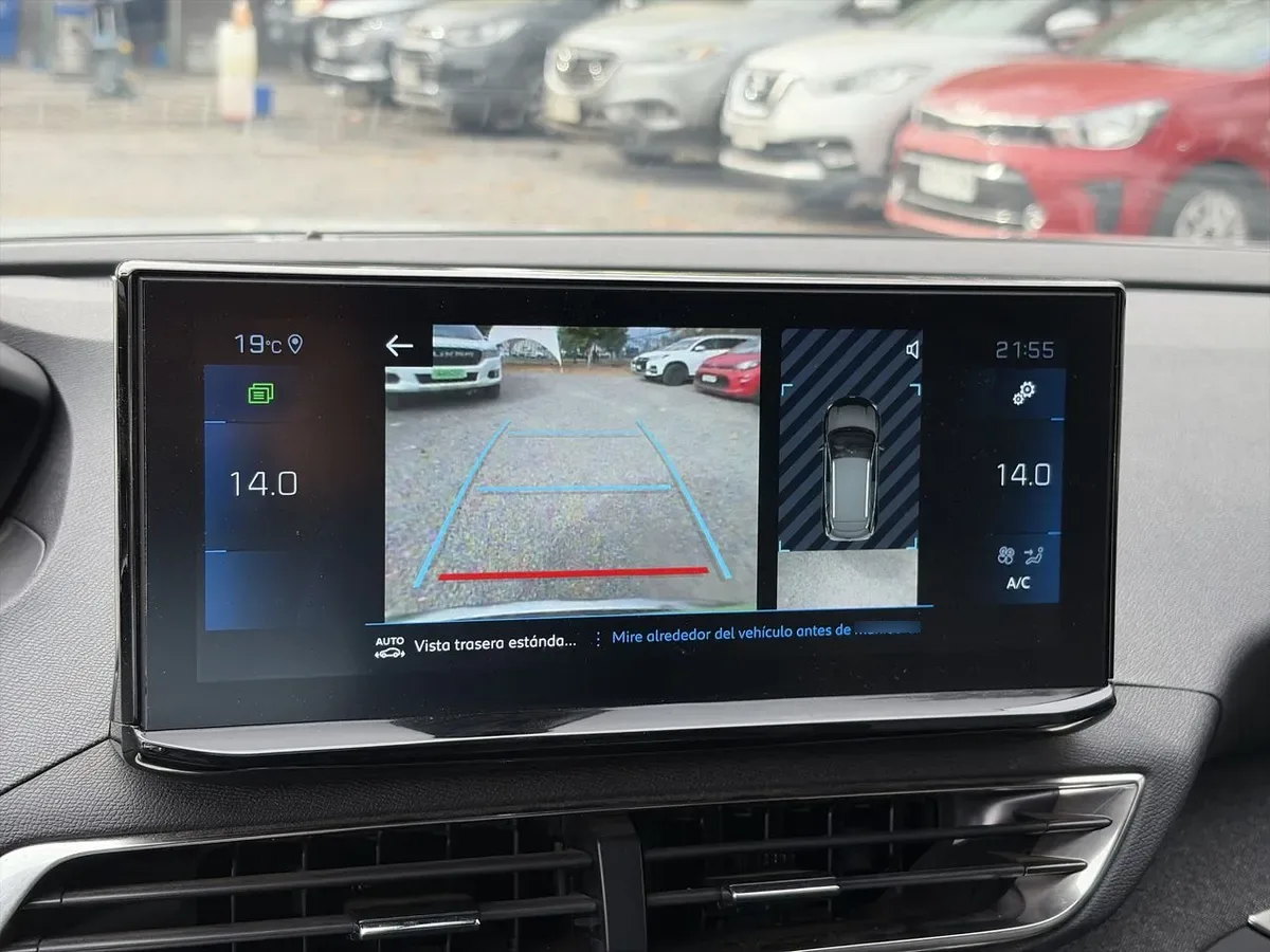 Peugeot 3008 1.5 Allure Pack Bluehdi 130 4x2 Eat8 5p año 2024