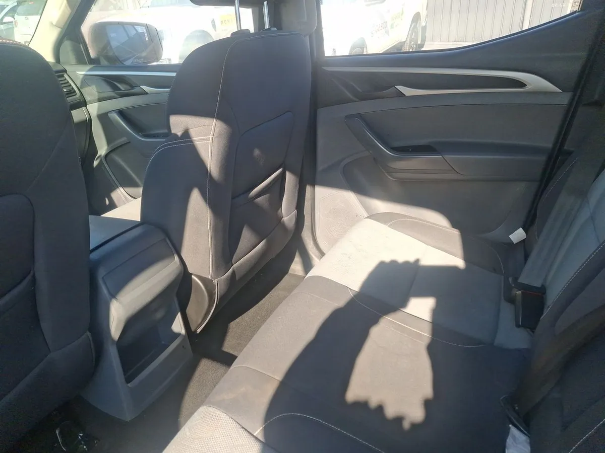 Maxus T60 2.0 Dx Diesel 4x4 Dob. Cab. Euro6 6mt 4p año 2024