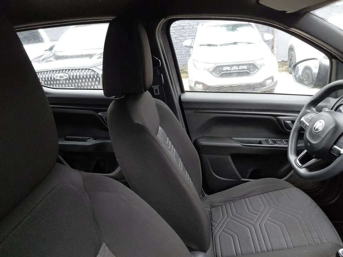 Ram 700 1.3 Bighorn 4x2 Dob. Cab. Mt 4p año 2024