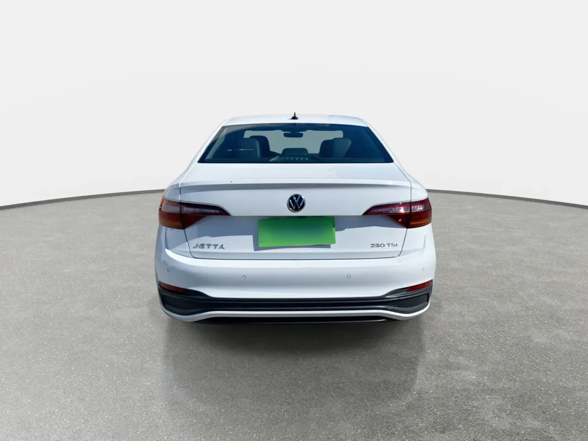 Volkswagen Jetta 1.4 Comfortline Sky 4x2 At 4p año 2024