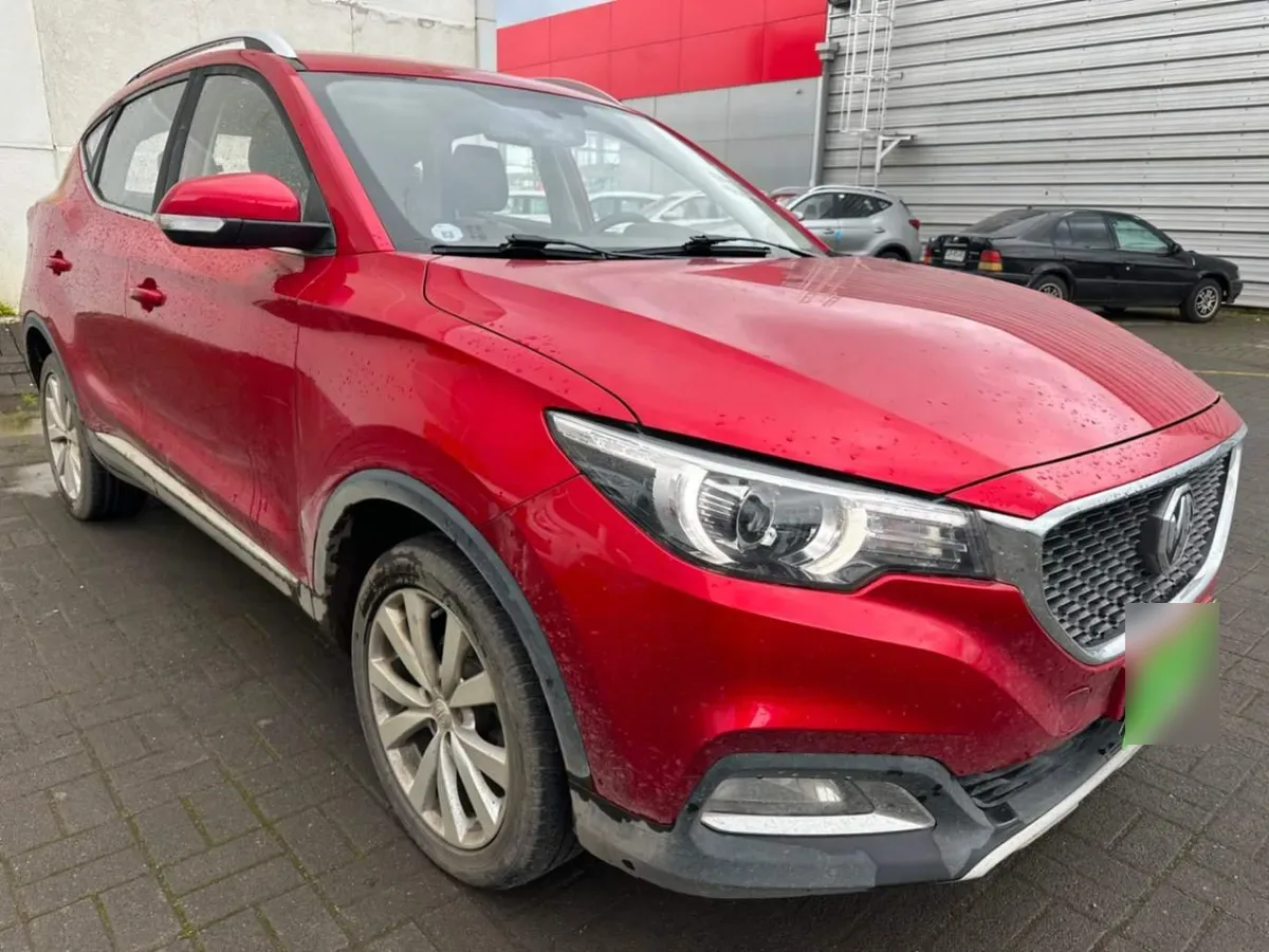 MG Mg Zs 1.5 Std 4x2 At 5p año 2024