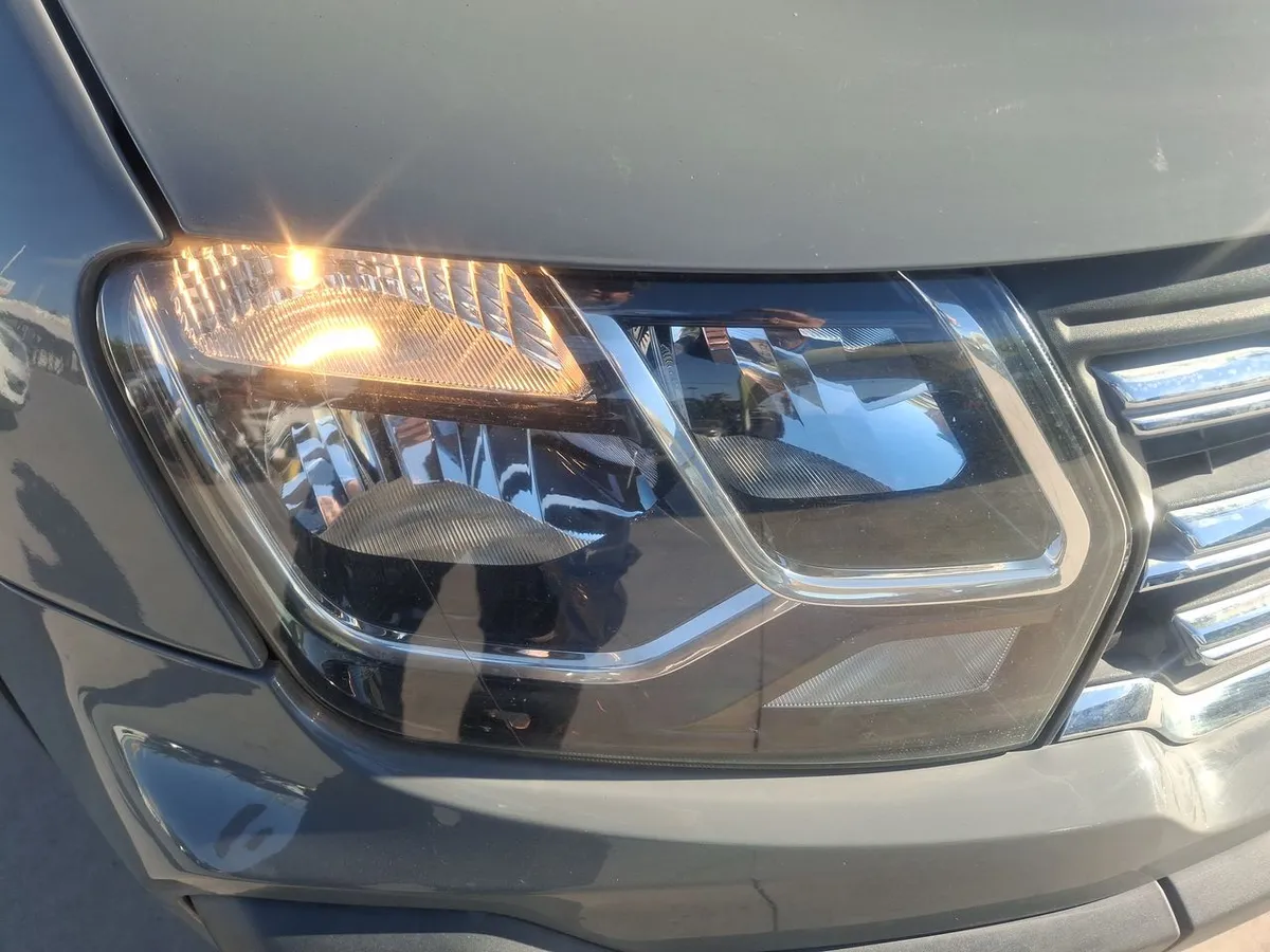 Renault Oroch 1.3 Intens Dob. Cab. 4x4 Mt 4p año 2023