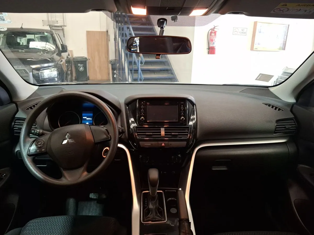 Mitsubishi Eclipse Cross 1.5 Rx 4x2 At 5p año 2023