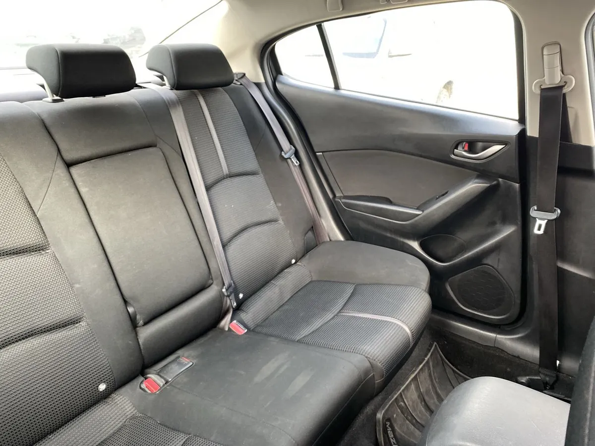 Mazda 3 1.6 S 4x2 Sdn 4at 4p año 2020