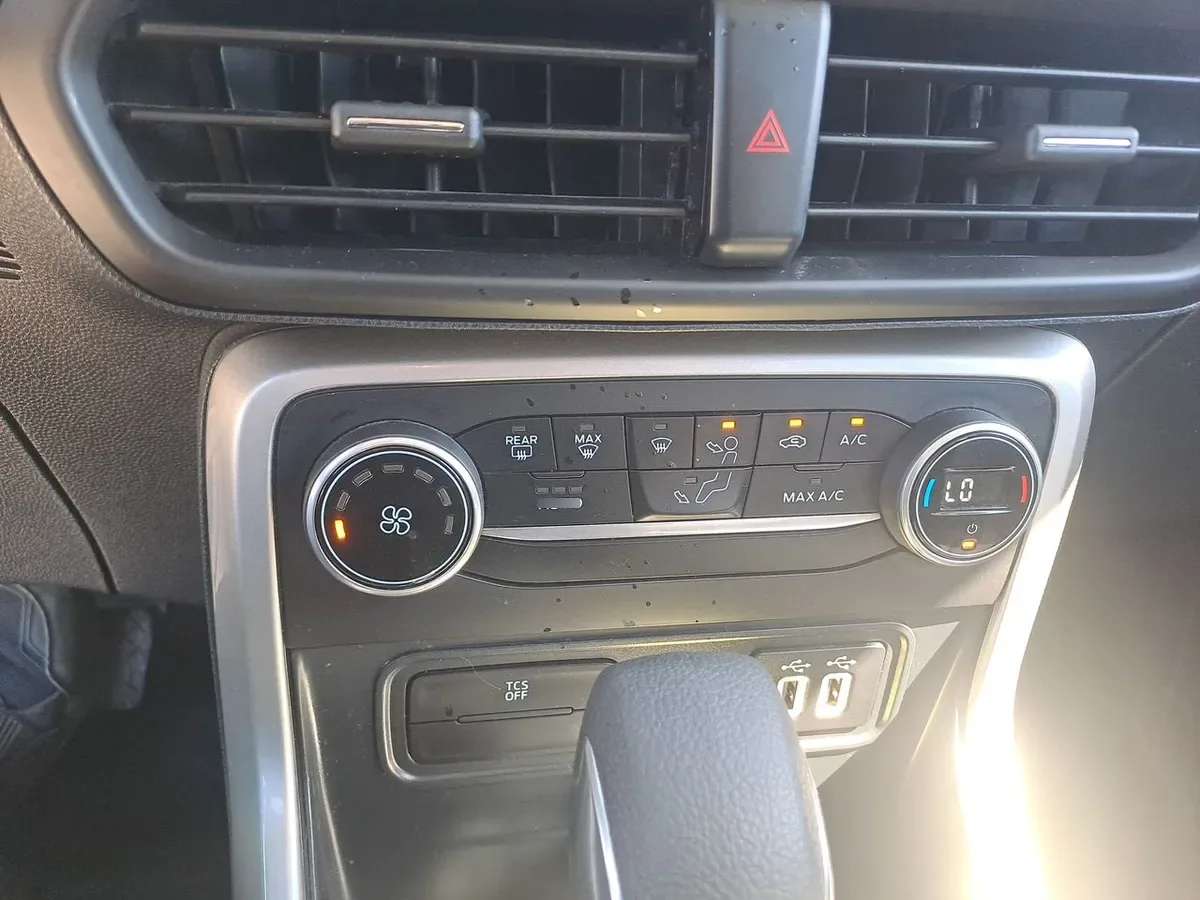 Ford Ecosport 1.5 Titanium 4x2 At 5p año 2022