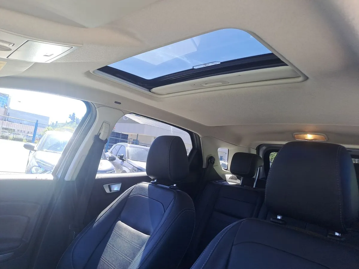 Ford Ecosport 1.5 Titanium 4x2 At 5p año 2022