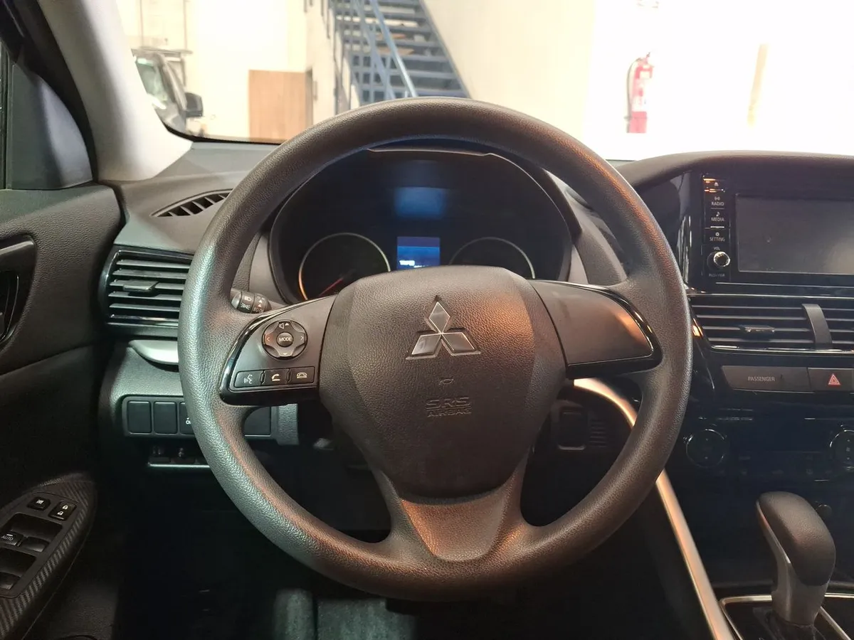 Mitsubishi Eclipse Cross 1.5 Rx 4x2 At 5p año 2023