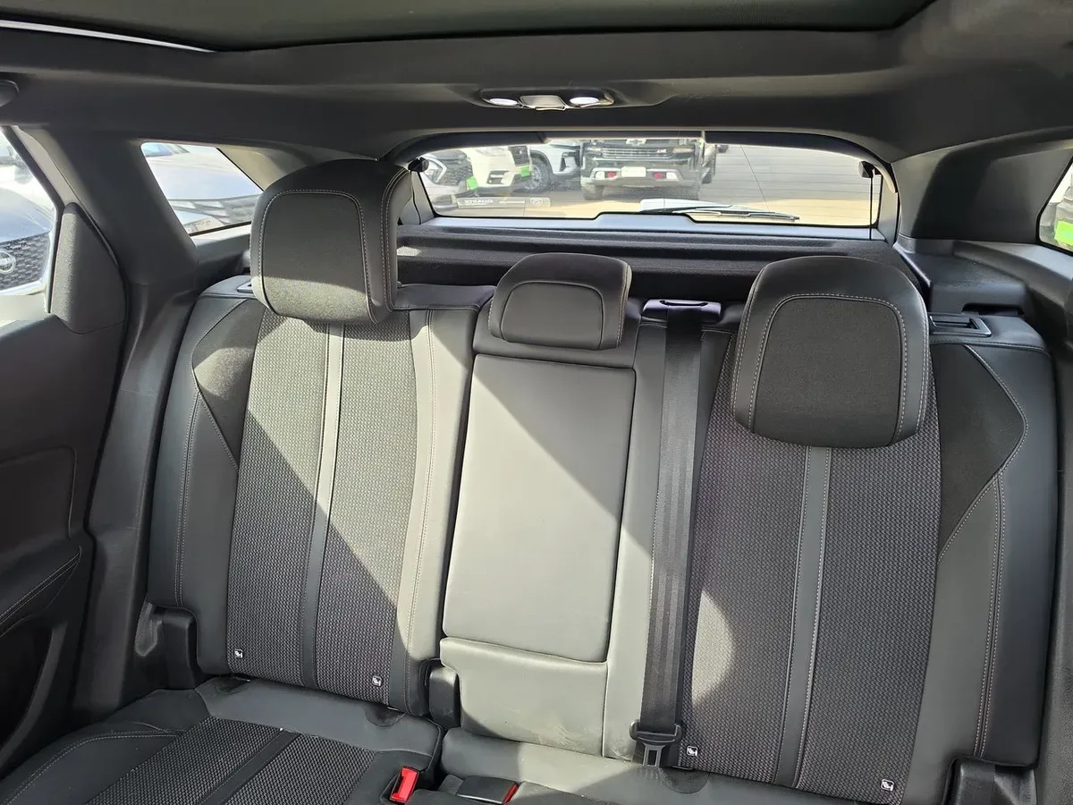 Peugeot 3008 1.6 Gt Puretech 4x2 180 Eat8 5p año 2022