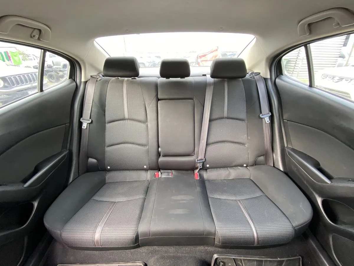 Mazda 3 1.6 S 4x2 Sdn 4at 4p año 2020