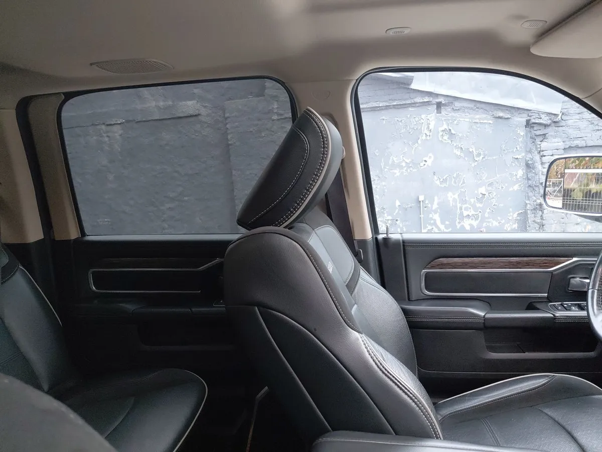 Ram 2500 6.7 Laramie 4x4 Dob. Cab. At 4p año 2021