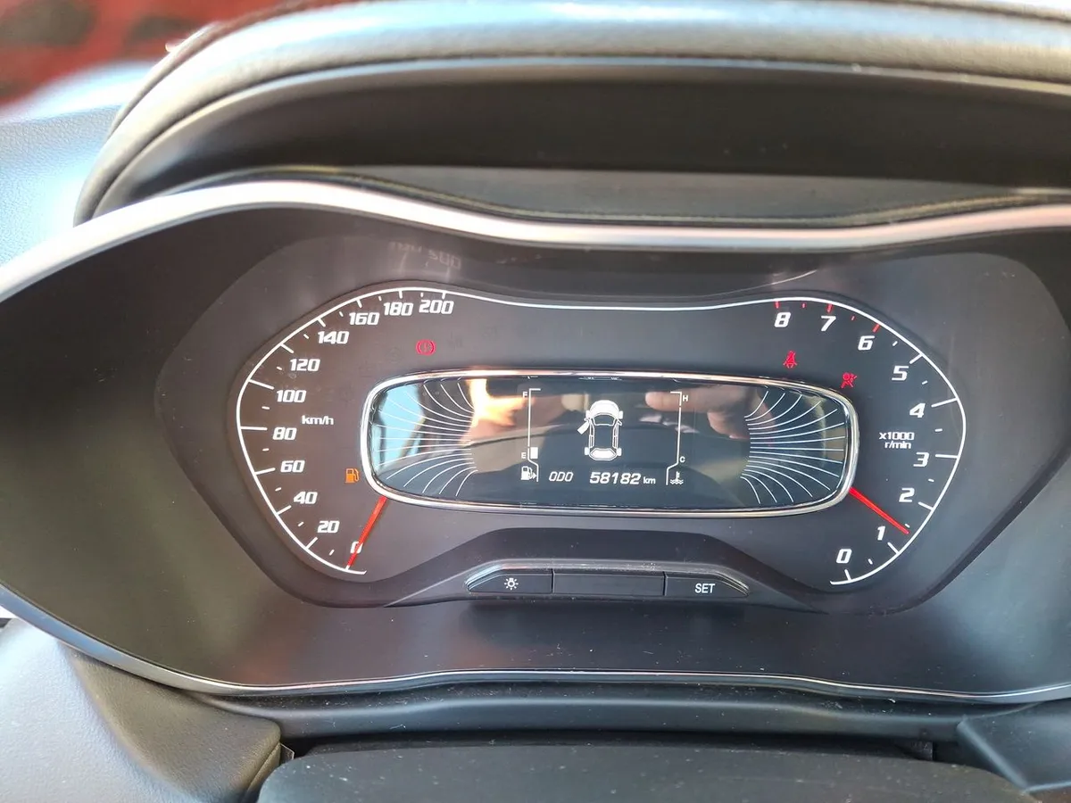 Chevrolet Groove 1.5 Premier R 4x2 Mt 5p año 2024