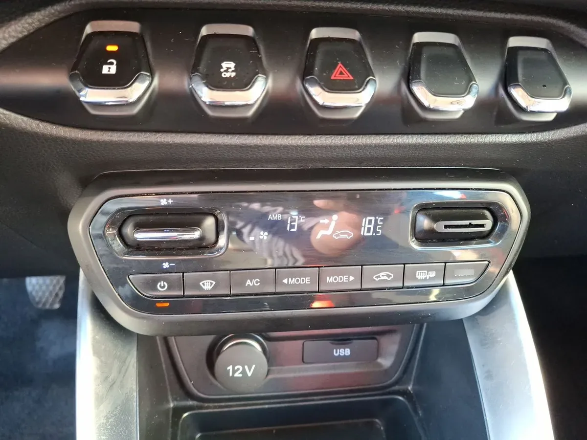 Chevrolet Groove 1.5 Premier R 4x2 Mt 5p año 2024