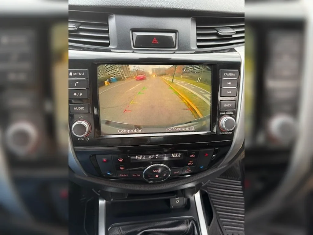 Nissan Navara Xe 2.3 Diesel año 2023