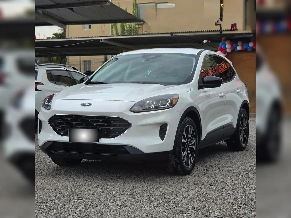 Ford Escape 2.5 Atkinson Se Hibrido Fwd At 5p año 2023