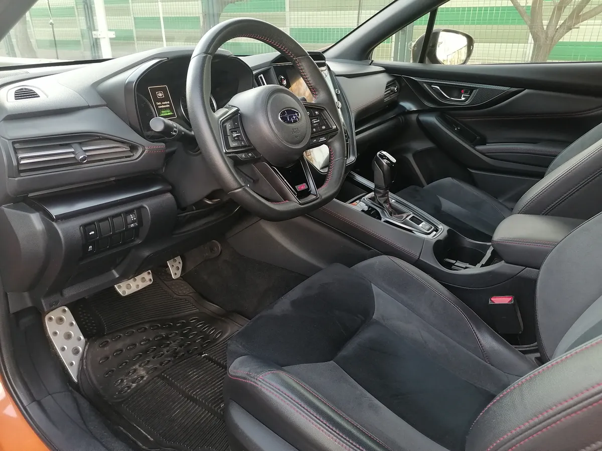 SUBARU WRX 2.4 Touring Eyesight At 4x4 año 2023