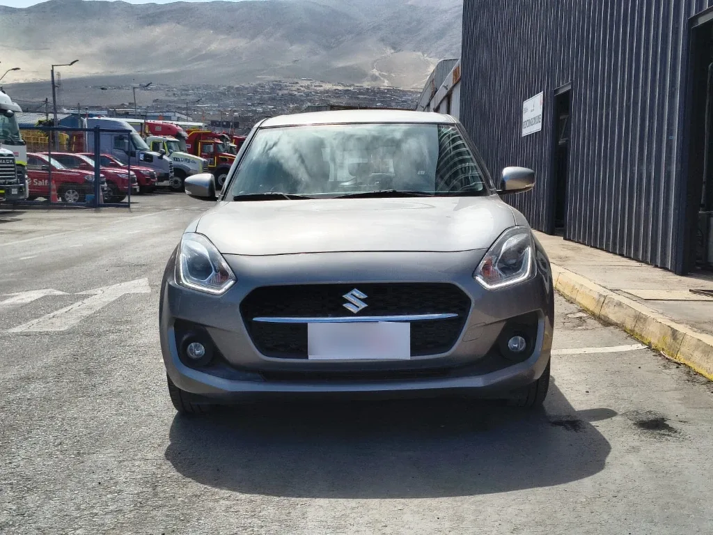 Suzuki Swift 1.2 Glx Plus año 2024