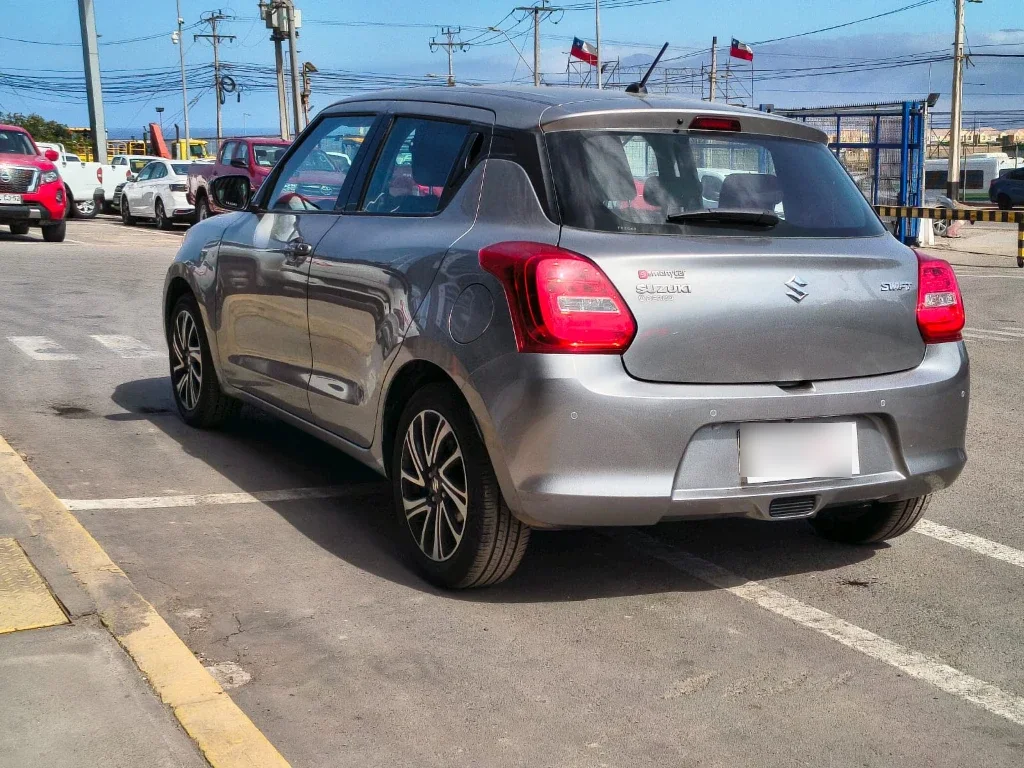 Suzuki Swift 1.2 Glx Plus año 2024