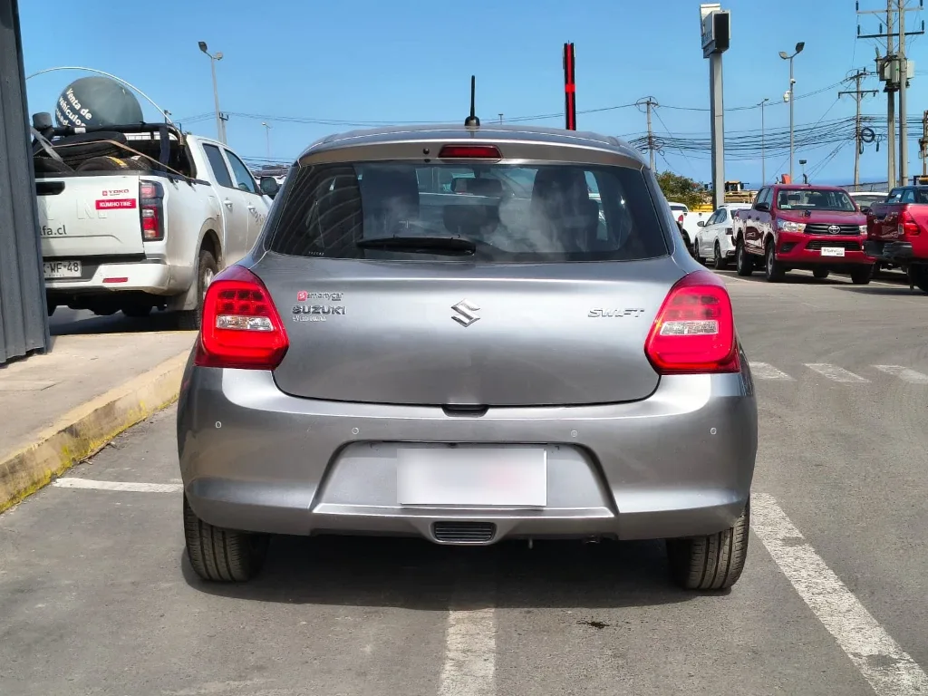 Suzuki Swift 1.2 Glx Plus año 2024