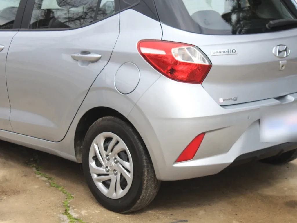 Hyundai Grand I10 Grand I -10 Ai3 Hb 1.2 Mt Plus año 2023