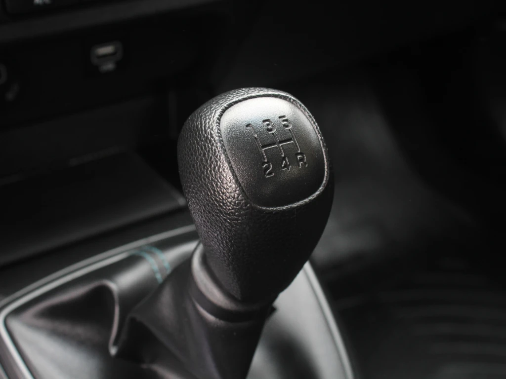 Hyundai Grand I10 Grand I -10 Ai3 Hb 1.2 Mt Plus año 2023