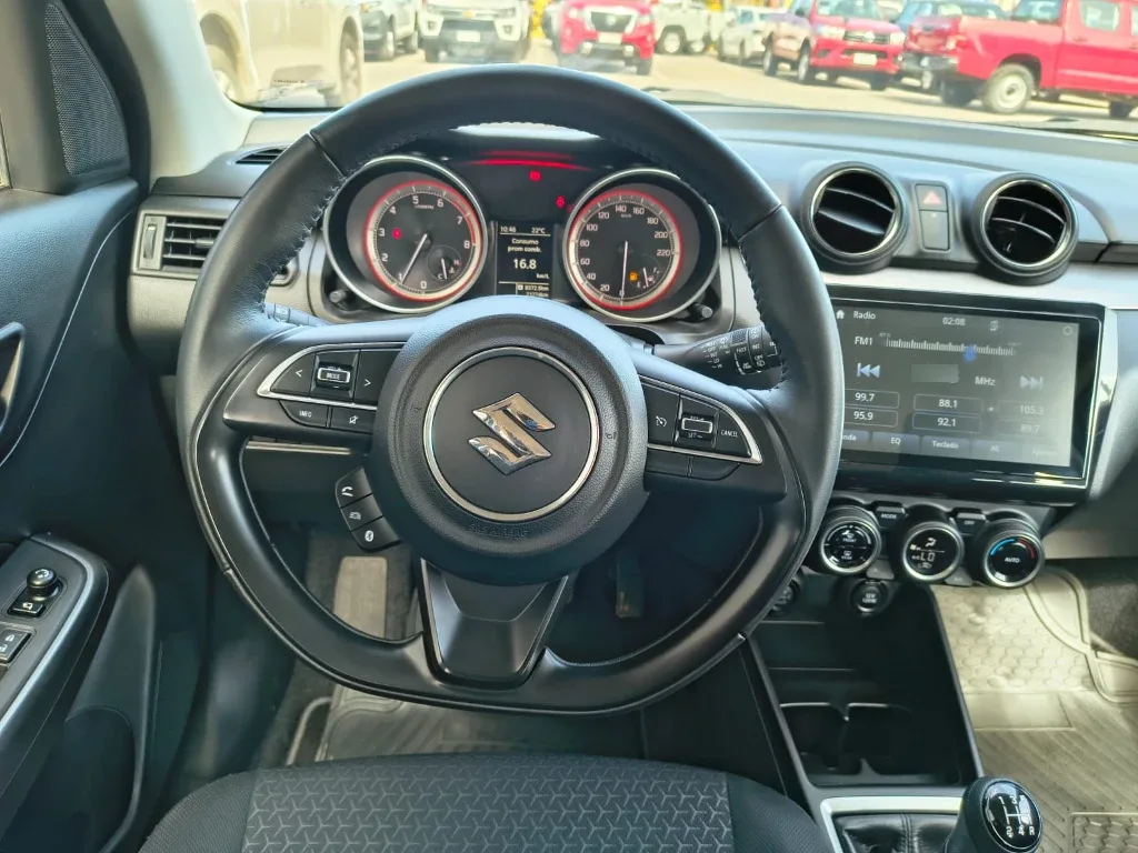 Suzuki Swift 1.2 Glx Plus año 2024