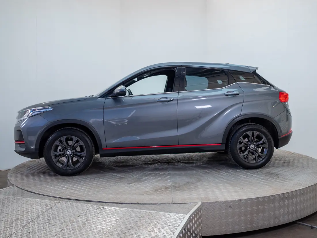Dongfeng 500 Luxury 1.5 Cvt año 2023