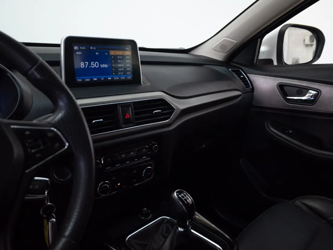 DFSK Suv 560 1.8 Comfort Mt año 2022