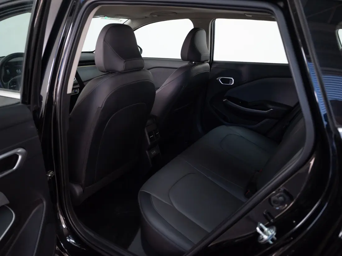 Kia K3 Cross K3 Cross Ex 1.6l 6at Full año 2025