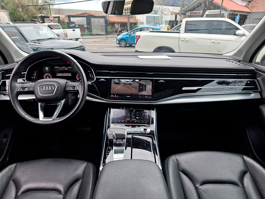 Audi Q7 55 Tfsi Quattro 3.0 S Line año 2023