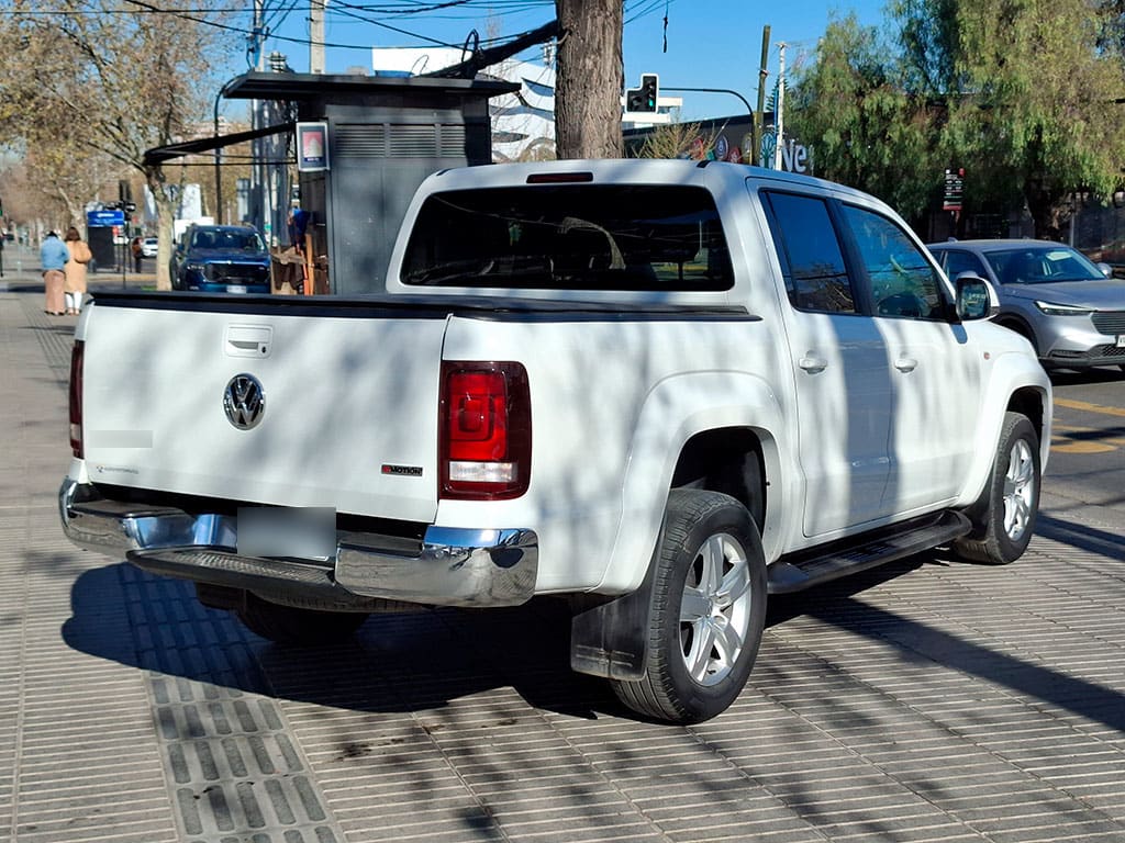 Volkswagen Amarok 2.0 Highline 4motion año 2023