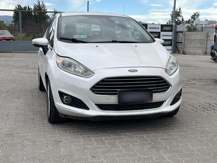 Ford Fiesta Titanium 1.6 año 2017
