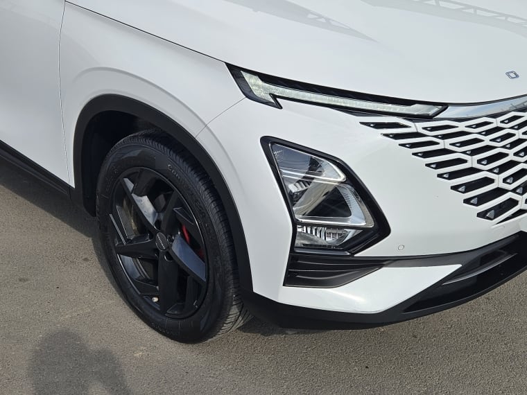 Omoda C5 1.5 T Luxury At año 2025