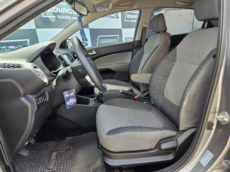 Kia Soluto 1.4 Ex Full Mt año 2024