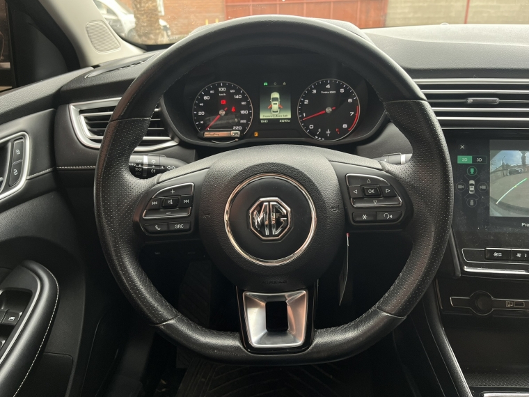 MG 5 5 año 2023