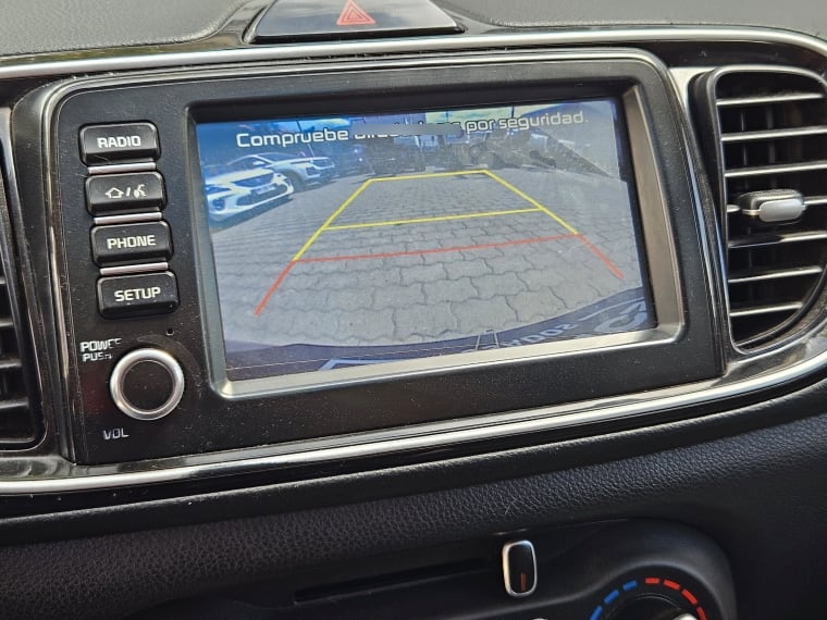 Kia Soluto 1.4 Ex Full Mt año 2024